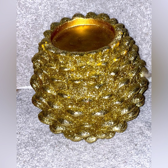 Gold pinecone candle holder Christmas decor - Picture 1 of 9